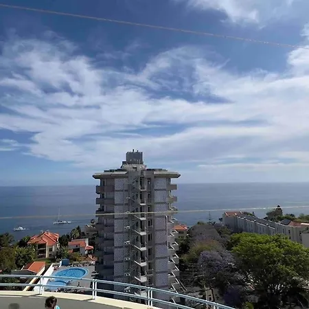 By The Sea Iii Lido - Com Piscina דירה